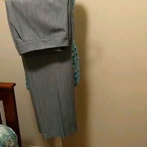 Ladies gray slacks 18